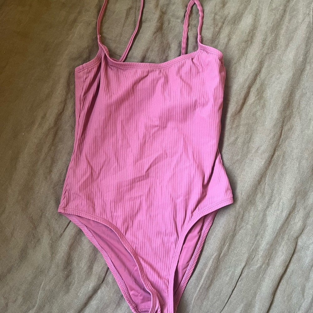 Andie One-piece bathing suit xs